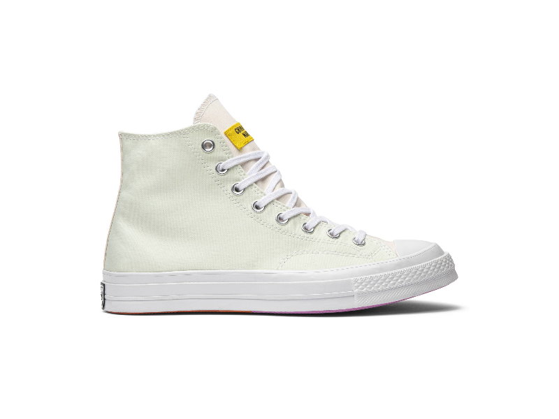 Chinatown Market x Chuck 70 Baskets hautes UV 166598C