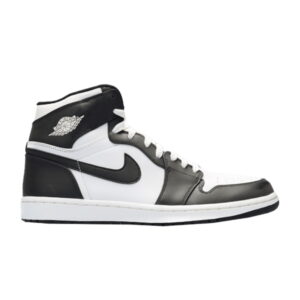 Baskets Jordan 1 Retro Blanc Noir CDP 332550 011