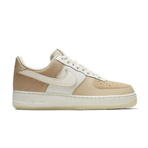 Nike Air Force 1 07 LV8 2 baskets Desert Ore AO2425 200
