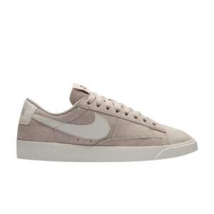 Nike Wmns Blazer Low SD Désert Sable Vert AV9373 002