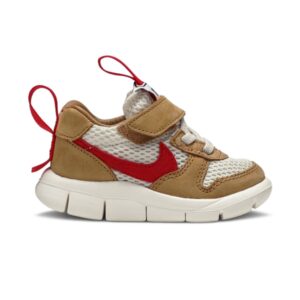 Baskets Tom Sachs x NikeCraft Mars Yard 2.0 TD BV1036 100