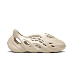 Adidas Yeezy Foam Runner Sable Baskets FY4567