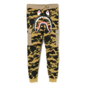Pantalons de survêtement BAPE 1st Camo Shark Slim Sweat Cargo Pants Jaune jaune 243534