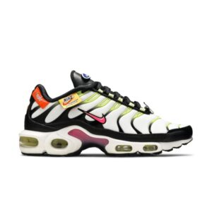 Baskets Wmns Nike Air Max Plus Have A Nike Day CU4747 100