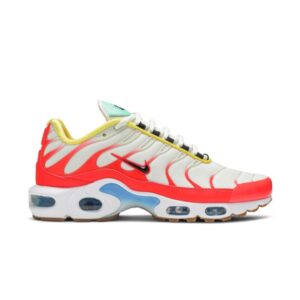 Baskets Wmns Nike Air Max Plus Legend of Her CU4919 100