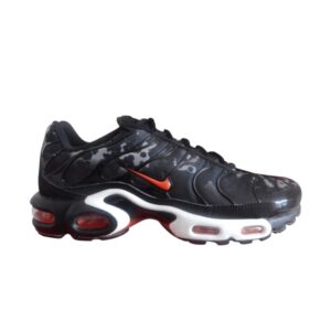 Nike Air Max Plus TXT baskets Rouge 647315 080