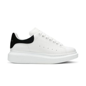 Baskets Wmns Alexander McQueen Sneaker Oversize Blanc Noir 2019 553770 WHGP7 9061