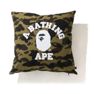 BAPE 1st Camo College Coussin Carré Vert Vert 350304