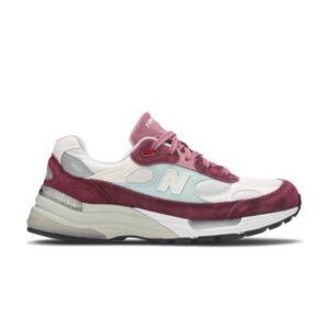 Baskets Kith x New Balance 992 Kithmas Collection – Récif Bourgogne M992KB
