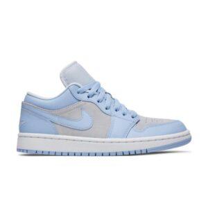 Baskets Wmns Nike Air Jordan 1 Low University Bleu Crème DC0774 050
