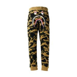 Pantalons de survêtement BAPE 1st Camo Shark Slim Fit Pantalon de survêtement Jaune Jaune 433346
