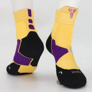 Chaussettes de sport Daiong Kobe jaune-noir chaussettes 448509