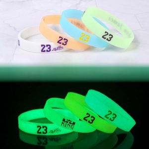 Jinduo James Logo Glow 4 ensemble de bracelets 435722