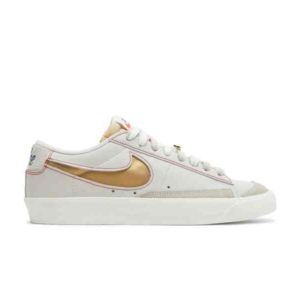 Nike Blazer Low '77 Premium Première utilisation - Bleu os clair DH4370 002