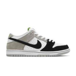 Nike Dunk Low SB Chlorophylle BQ6817 011
