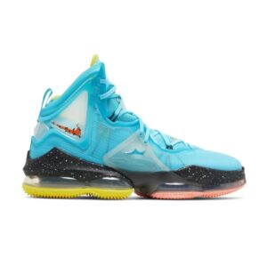 Nike LeBron 19 Baskets de Noël Noir DC9338 400