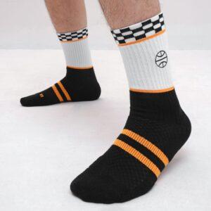 Chaussettes de sport Ehot Checkers Black Crew Socks 486363