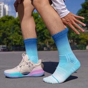 Chaussettes de sport Ehot dégradé bleu-cyan Crew chaussettes 483800