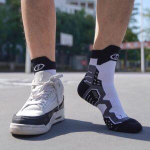Chaussettes de sport Ehot Spalding Blocks Spurs Low Socks 484339