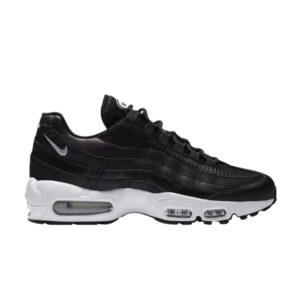 Baskets Wmns Nike Air Max 95 Essential Noir Blanc Orange CK7070 001
