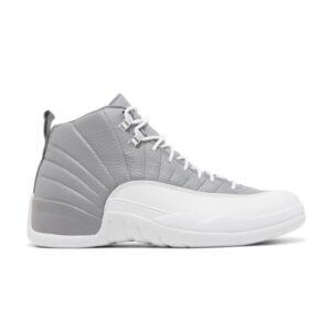 Air Jordan 12 Retro Stealth Baskets Blanc CT8013 015