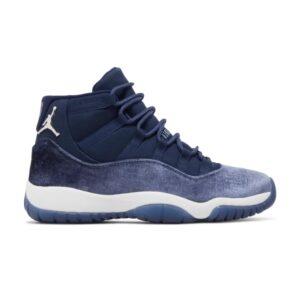 Wmns Air Jordan 11 Retro Baskets en velours bleu marine AR0715 441