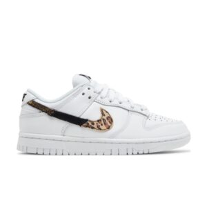 Baskets Wmns Nike Dunk Low SE Primal Blanc Noir DD7099 100