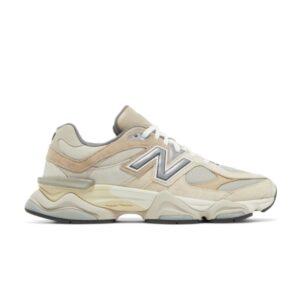 New Balance 9060 Baskets Sea Salt Noir U9060MAC