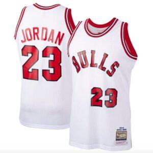 Maillot de basket-ball 1984-85 Chicago Bulls #23 Michael Jordan Mitchell & Ness Rookie Maillot blanc authentique 577713