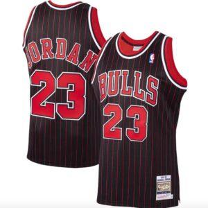 Maillot de basket 1995-96 Chicago Bulls #23 Michael Jordan Mitchell & Ness maillot noir authentique 580315