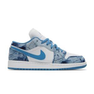 Air Jordan 1 Low GS Baskets en denim délavé DM8947 100