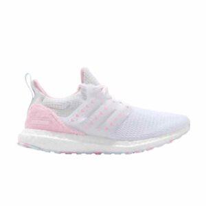 Baskets adidas UltraBoost DNA pour la Saint-Valentin GZ2802