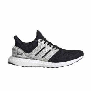 Baskets adidas UltraBoost en peau de serpent blanches Noir FX8933