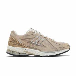 Baskets New Balance 1906R Mindful Gris Blanc M1906RW