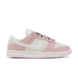 Baskets Wmns Nike Dunk Low LX Rose Mousse Noir DV3054 600