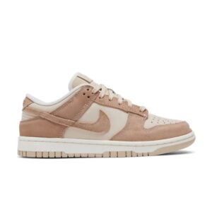Baskets Wmns Nike Dunk Low SE Sandrift Vert FD0873 126