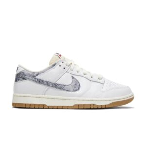 Nike Dunk Low Washed Denim Baskets Blanc/Midnight Navy/Gym Rouge/Voile/Gomme Marron Clair FN6881 100