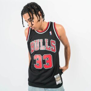 Maillot de basket-ball 1997-1998 Chicago Bulls Scottie Pippen # 33 Swingman Hardwood Classic Black Jersey 692646