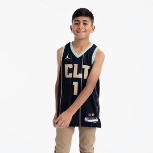 Maillot de basket-ball 2022-23 Charlotte Hornets LaMelo Ball #1 Youth Swingman City Edition Maillot noir noir 691576