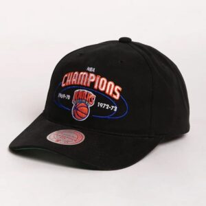 Mitchell & Ness New York Knicks 2 Time Champ DeadStock NBA Snapback Chapeau Noir 699036