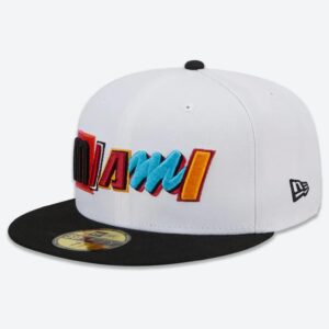 New Era Miami Heat 59FIFTY 2023 City Edition NBA Casquette ajustée Blanc 698707