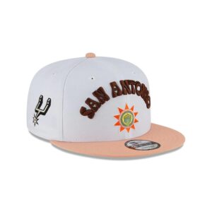 New Era San Antonio Spurs 9FIFTY 2024 City Edition NBA Snapback Casquette Blanc 699239
