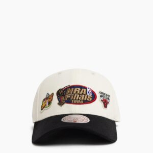 Mitchell & Ness 1996 NBA Finals Pro Crown NBA Snapback Chapeau Blanc 703054