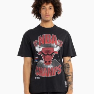 Mitchell & Ness Chicago Bulls Vintage Bust Out T-Shirt Noir 703780