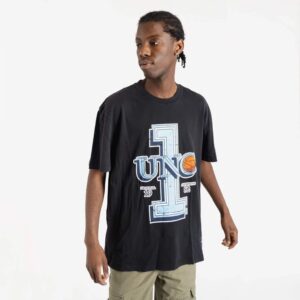 Mitchell & Ness Université de Caroline du Nord Tar Heels Vintage One Team NCAA T-Shirt Noir 713226