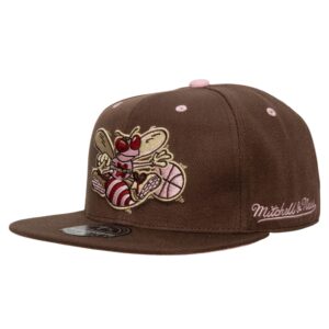 Casquette de baseball Mitchell & Ness Brown Sugar Bacon chapeau ajusté HWC Charlotte Hornets chapeau marron 740454