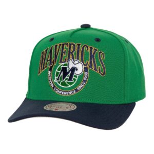 Mitchell & Ness Crown Jewels Pro Snapback HWC Dallas Mavericks Chapeau Vert 741471