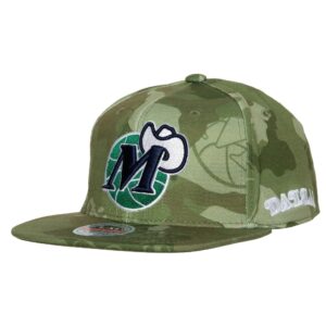 Mitchell & Ness Ghost Camo Stretch Ajusté HWC Dallas Mavericks Chapeau Rose 742087