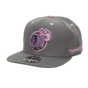 Mitchell & Ness Lavender Dreams Ajusté HWC Dallas Mavericks Chapeau Multicolore 742065