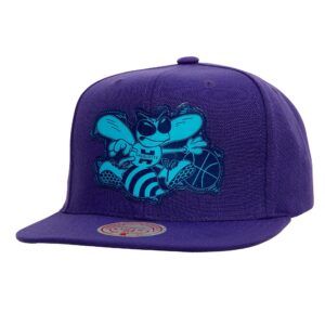 Mitchell & Ness Now You See Me Snapback HWC Charlotte Hornets Chapeau Violet 738411